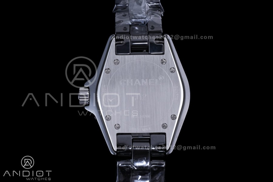 J12 33mm HTF 1:1 Best Edition Black Korea Ceramic Black Dial White Markers on Bracelet Swiss Quartz