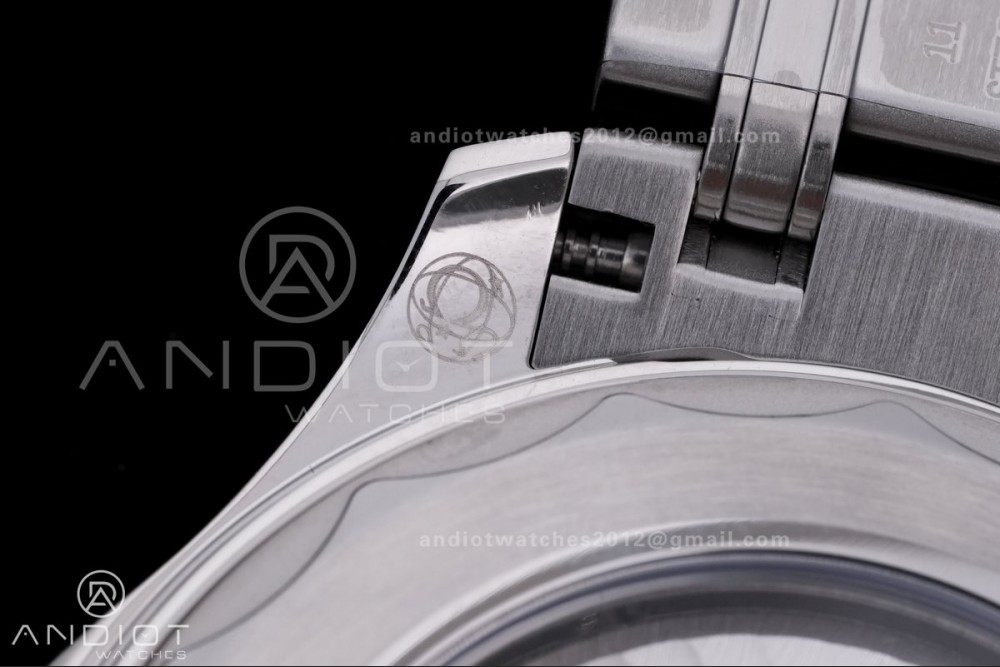 Seamaster Diver 300M America's Cup Edition V4 VSF 1:1 Best Edition White Dial On SS Bracelet Super Clone Asian 8806