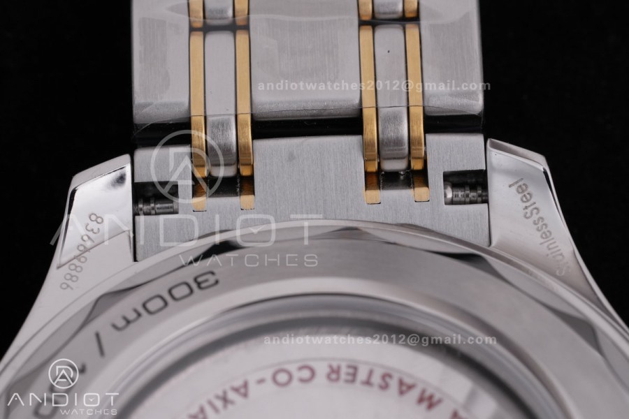 Seamaster Diver 300M SS/YG V4 VSF 1:1 Best Edition YG Bezel Black Dial on SS/YG Super Clone Asian 8800