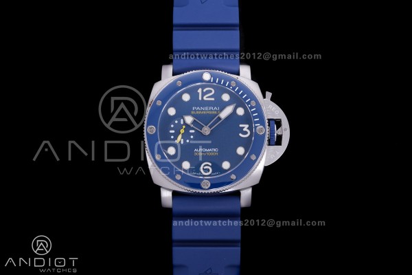 PAM01676 Submersible QuarantaQuattro Mike Horn VSF...