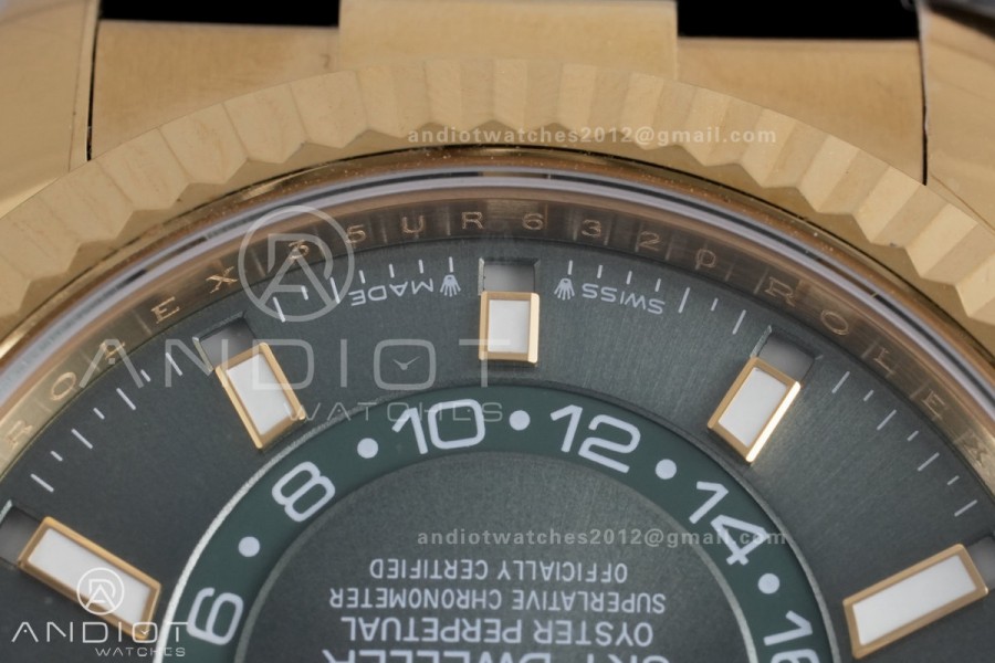 Sky-Dweller 336238 YG ZF 1:1 Best Edition Green Dial on Oysterflex Strap A23J (Gain Weight)