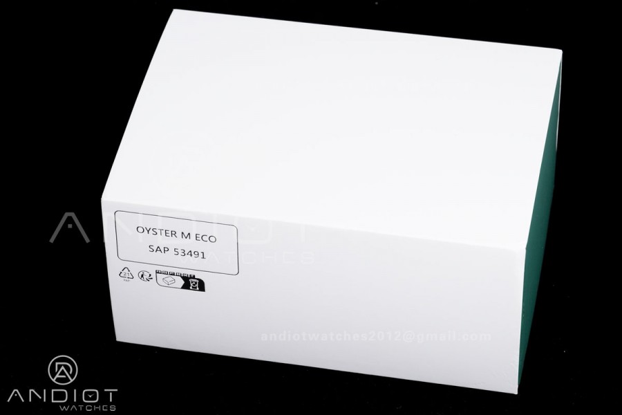 2025 Rolex Full set Box and Matching Papers