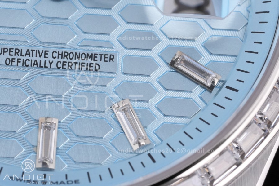 Land Dweller 127336 SS ESF Ice Blue Dial On SS Bracelet A7135