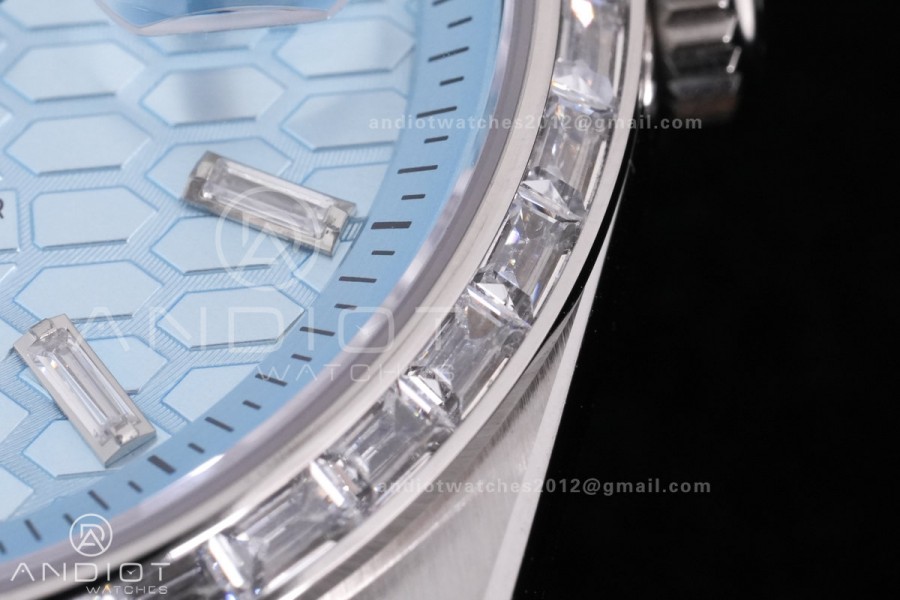 Land Dweller 127336 SS ESF Ice Blue Dial On SS Bracelet A7135