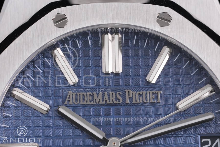 Royal Oak 41mm 15510 "50th Anniversary" SS ZF 1:1 Best Edition Blue Textured Dial on SS Bracelet A4302