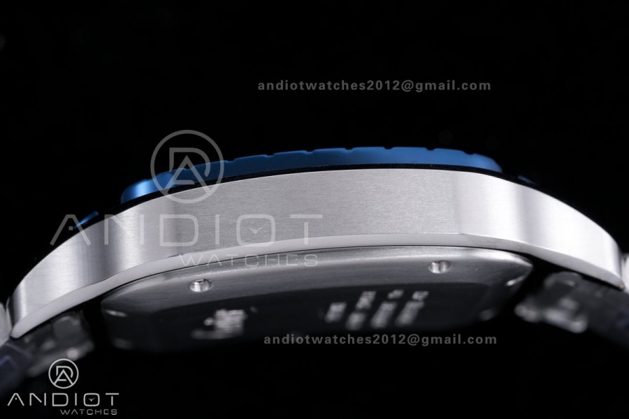 Santos de Cartier XL 40mm SS AF White Dial Blue Bezel SS Bracelet MIYOTA 9015