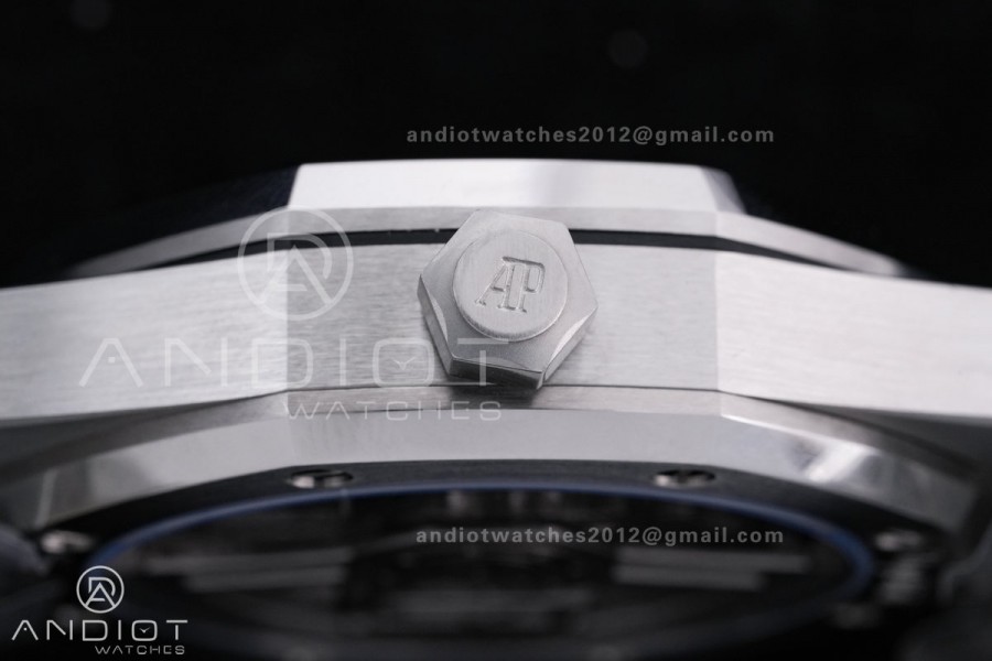 Royal Oak  SS Tourbillon BBSF Blue Sunburst Tapisserie Dial on SS Bracelet