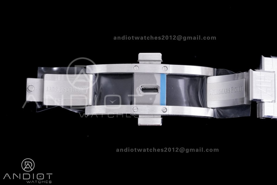 Royal Oak  SS Tourbillon BBSF Blue Sunburst Tapisserie Dial on SS Bracelet