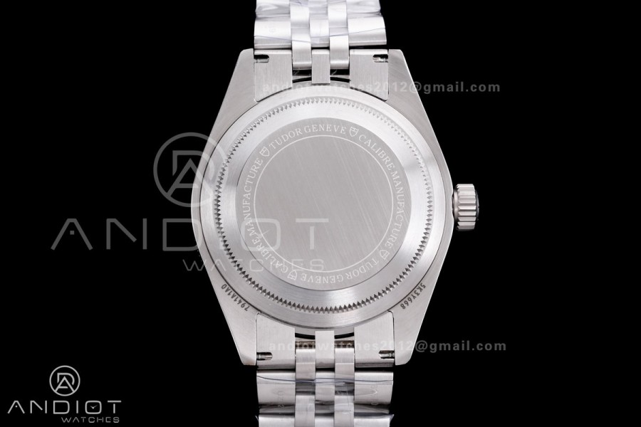 Heritage Black Bay M7941A1A0RU-0003 41mm SS GRF 1:1 Best Edition Black Dial Red Bezel on SS Bracelet A2824