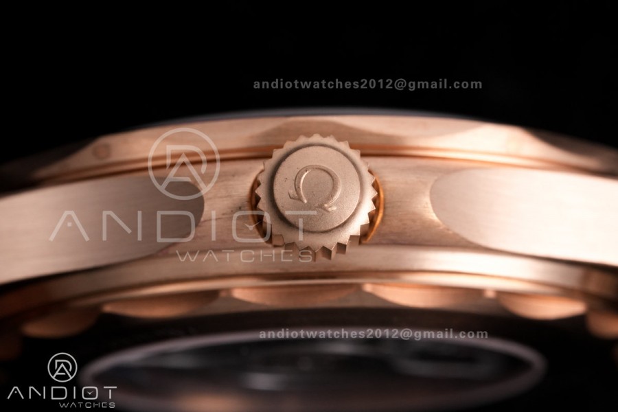 Seamaster 300M Bronze Gold VSF 1:1 Best Edition Black Dial On Bronze Gold Mesh Bracelet SA8806 Super Clone
