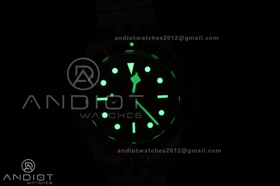 Heritage Black Bay M7941A1A0RU-0001 41mm SS GRF 1:1 Best Edition Red Dial Red Bezel on SS Bracelet A2824