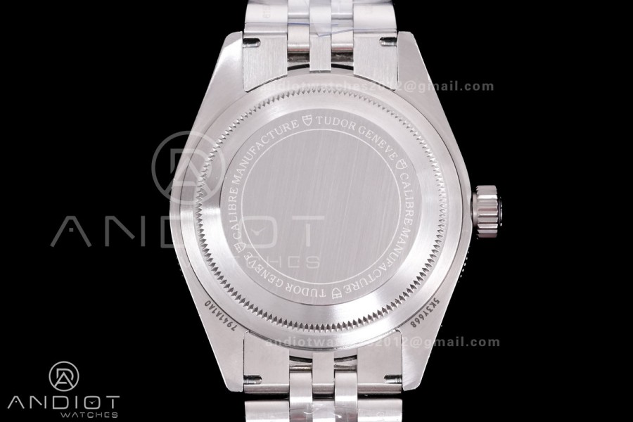 Heritage Black Bay M7941A1A0RU-0001 41mm SS GRF 1:1 Best Edition Red Dial Red Bezel on SS Bracelet A2824