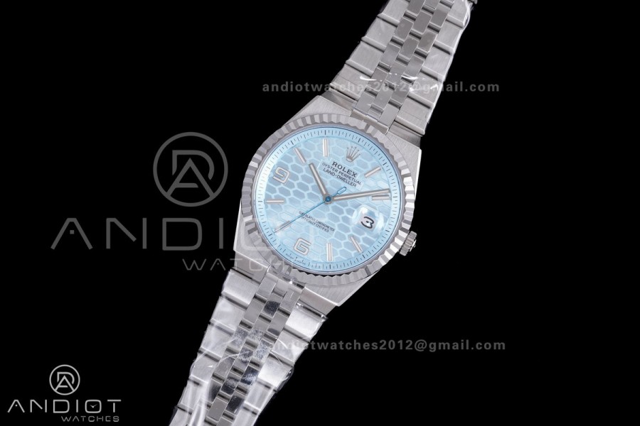 Land Dweller 127336 SS ESF Ice Blue Dial On SS Bracelet A7135