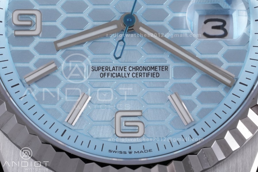 Land Dweller 127336 SS ESF Ice Blue Dial On SS Bracelet A7135