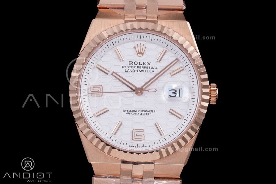 Land Dweller 127335 RG ESF White Dial On RG Bracelet A7135