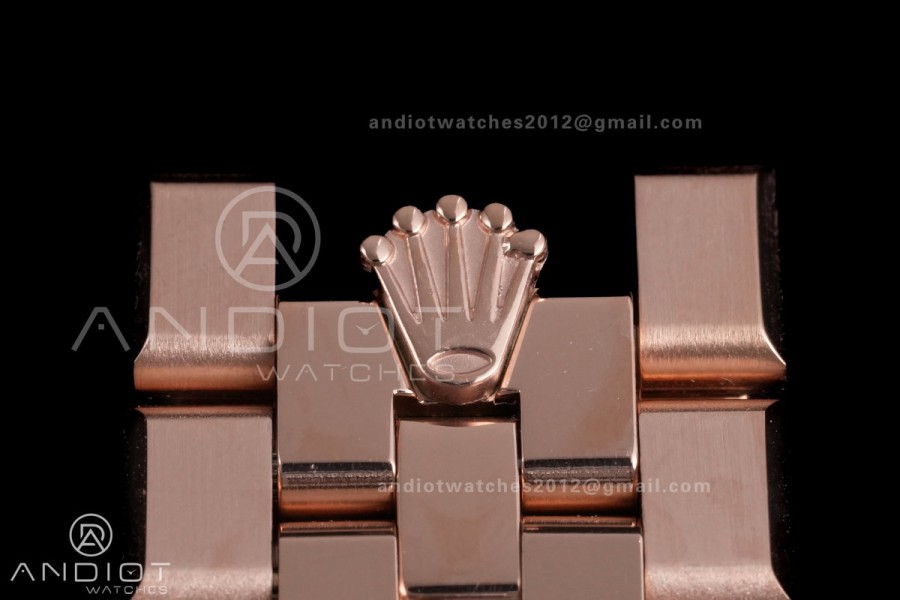 Land Dweller 127385 Diamond Bezel RG ESF White Dial T Diamond Marker On RG Bracelet A7135
