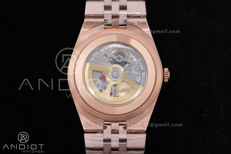 Land Dweller 127385 Diamond Bezel RG ESF White Dial T Diamond Marker On RG Bracelet A7135