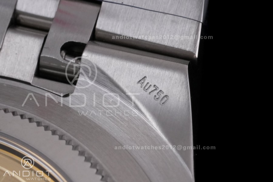 Land Dweller 127334 SS ESF White Dial On SS Bracelet A7135