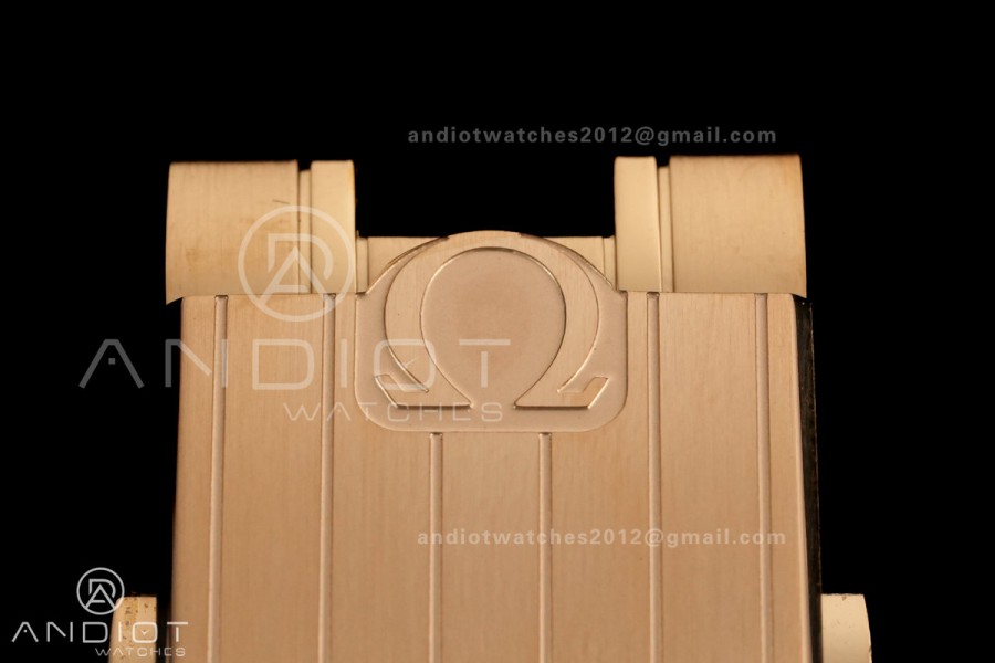 Speedmaster Professional YG N1F Best Edition Gold Dial Black Subdial On YG Bracelet Asian 3861