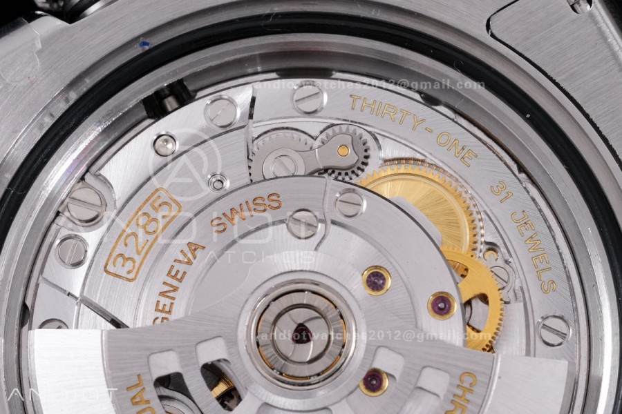 GMT-Master II 126710 GRNR Black/Gray V3 904L SS QF 1:1 Bruce Wayne Best Edition Black Dial On Oyster Bracelet DD3285