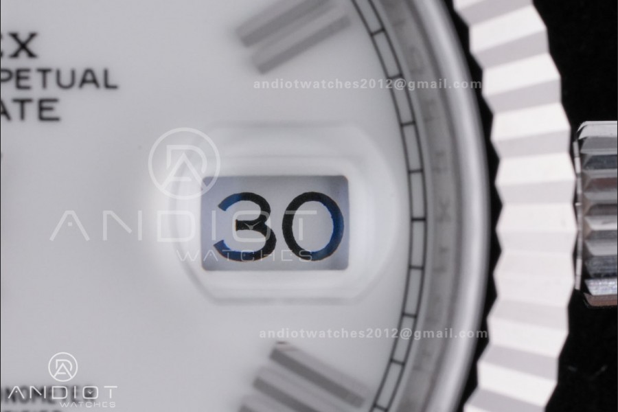 Day Date 228239 40mm 904L SS VSF 1:1 Best Edition White Dial Roman Markers On SS President Bracelet DD3255