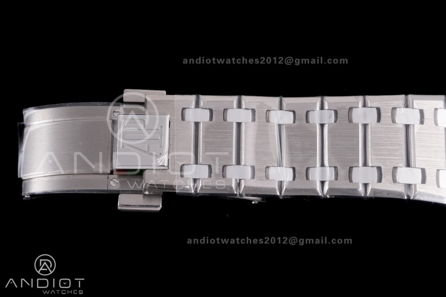 Royal Oak 39mm 15202IP Titanium ZF 1:1 Best Edition Blue Textured Dial on SS Bracelet A2121 V2