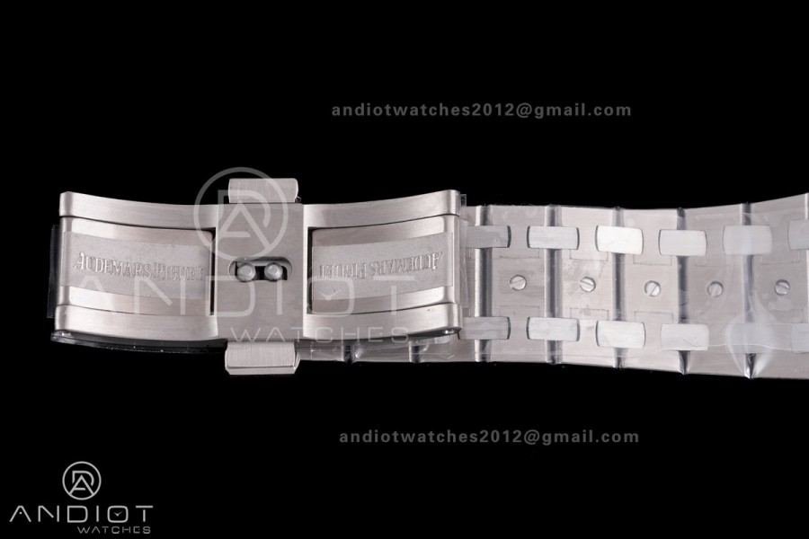 Royal Oak 39mm 15202IP Titanium ZF 1:1 Best Edition Blue Textured Dial on SS Bracelet A2121 V2