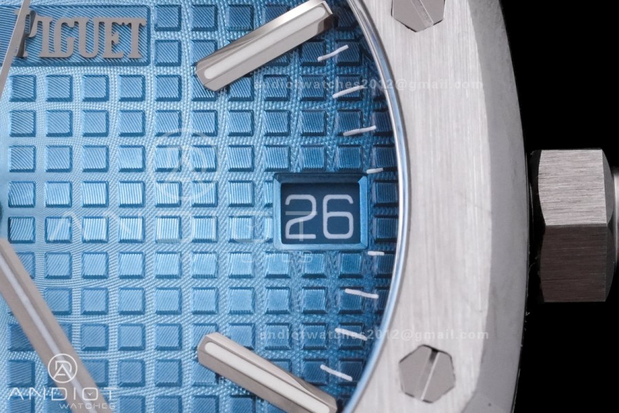 Royal Oak 41mm 15510BC SS ZF 1:1 Best Edition Ice Blue Textured Dial on SS Bracelet SA4302 Super Clone