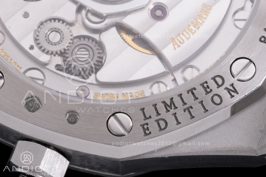 Royal Oak 41mm 15510BC SS ZF 1:1 Best Edition Ice Blue Crystal Dial on SS Bracelet SA4302 Super Clone
