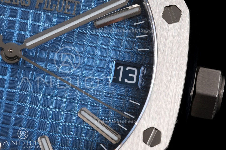 Royal Oak 41mm 15510 SS JF 1:1 Best Edition Blue Ombre Dial on SS Bracelet SA4302 Super Clone