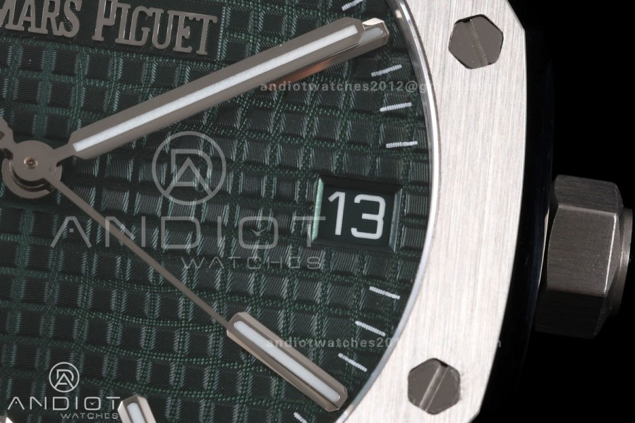 Royal Oak 41mm 15510 SS JF 1:1 Best Edition Green Dial on SS Bracelet SA4302 Super Clone