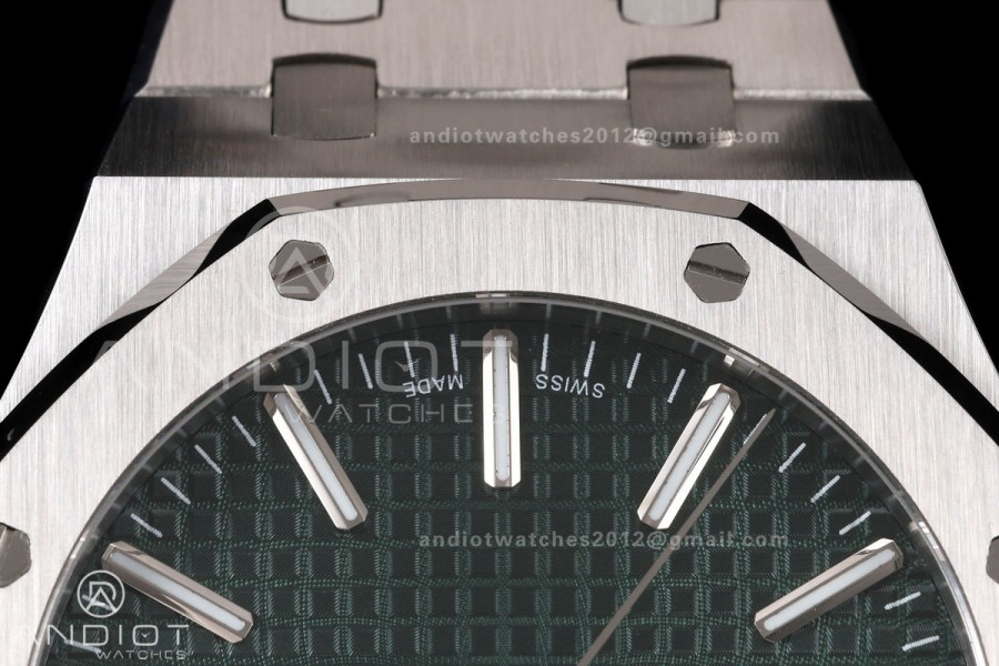 Royal Oak 41mm 15510 SS JF 1:1 Best Edition Green Dial on SS Bracelet SA4302 Super Clone