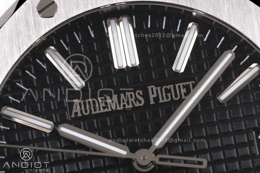 Royal Oak 41mm 15510 SS JF 1:1 Best Edition Black Dial on SS Bracelet SA4302 Super Clone