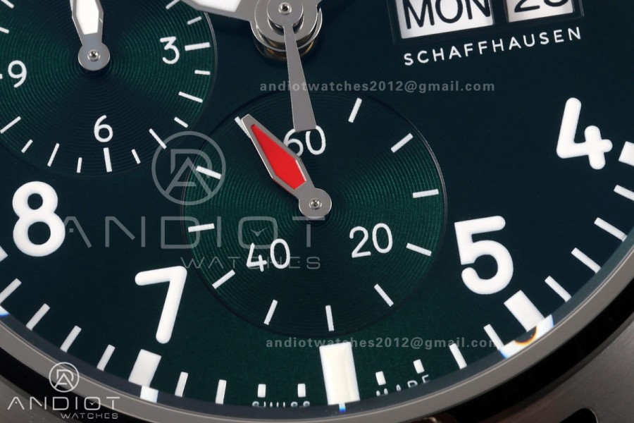 Pilot Chrono IW388103 OCTA 1:1 Best Edition Green Dial on Brown Leather Strap 69385 Super Clone