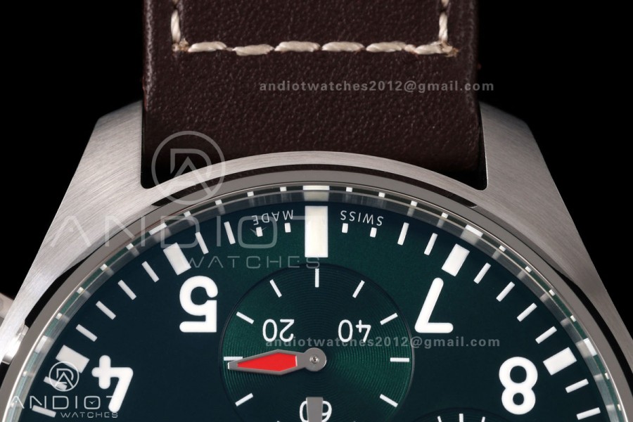 Pilot Chrono IW388103 OCTA 1:1 Best Edition Green Dial on Brown Leather Strap 69385 Super Clone