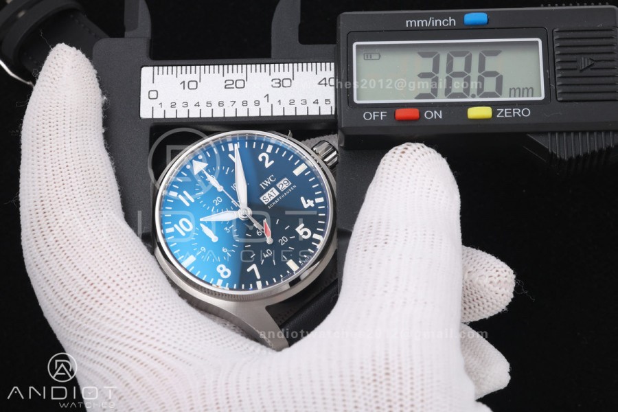 Pilot Chrono IW388111 OCTA 1:1 Best Edition Black Dial on Black Leather Strap 69385 Super Clone