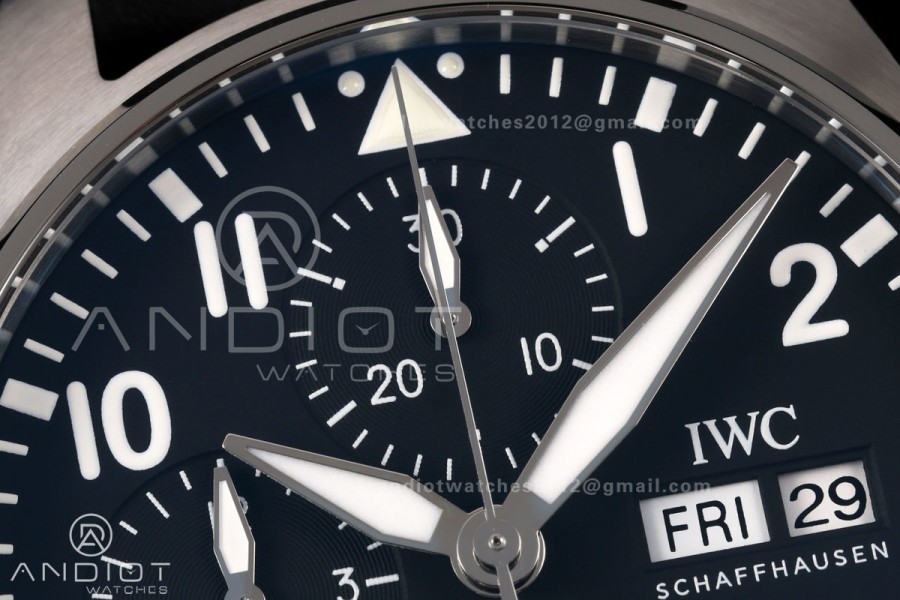 Pilot Chrono IW388111 OCTA 1:1 Best Edition Black Dial on Black Leather Strap 69385 Super Clone