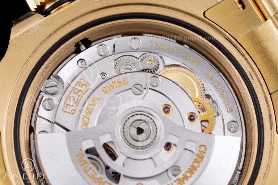 GMT Master II 116718LN Gain Weight Gold Factory 1:1 Best Edition Green Dial on YG Bracelet VR3285 CHS