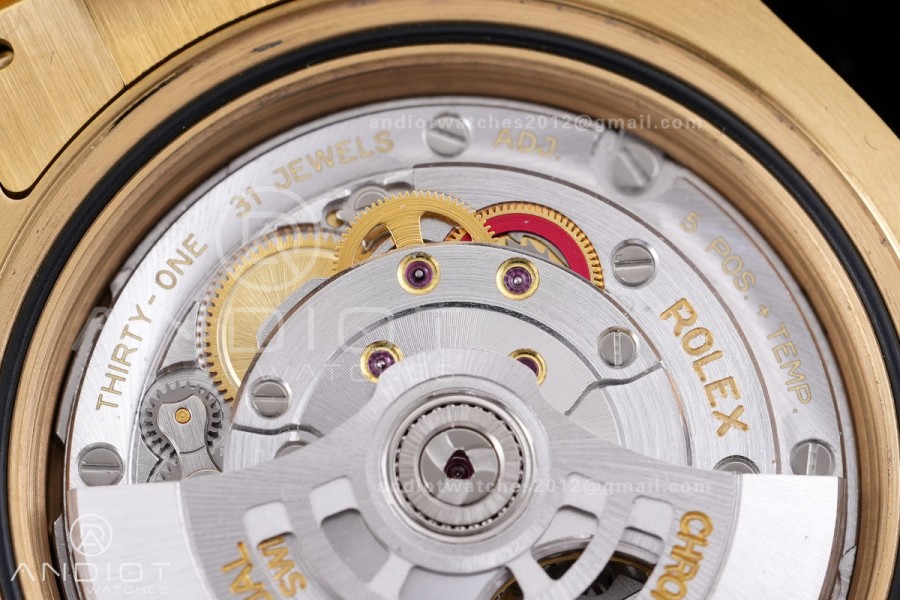 GMT Master II 116718LN Gain Weight Gold Factory 1:1 Best Edition Green Dial on YG Bracelet VR3285 CHS