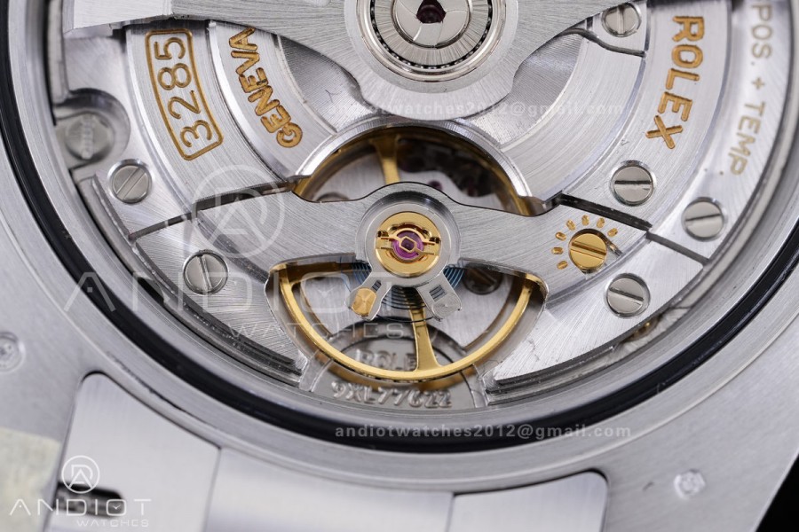 GMT Master II 126729VRNR Gain Weight V4 Gold Factory 1:1 Best Edition Green Dial On Oyster Bracelet SH3285 CHS