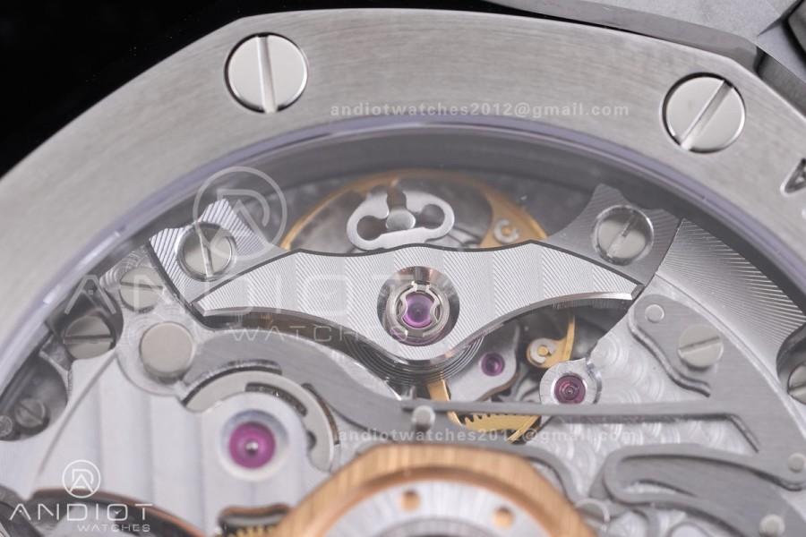 Royal Oak Chrono 26240 SS V2 APSF 1:1 Best Edition Silver Dial on SS Bracelet SA4401 Super Clone (Free Sprung)