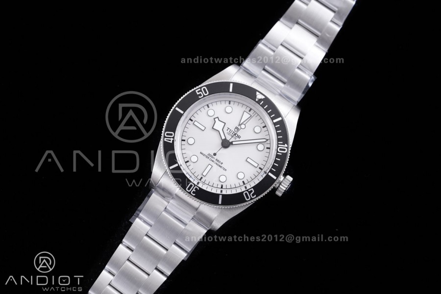 Heritage Black Bay 43mm SS ZF 1:1 Best Edition Silver Dial on SS Bracelet A2824