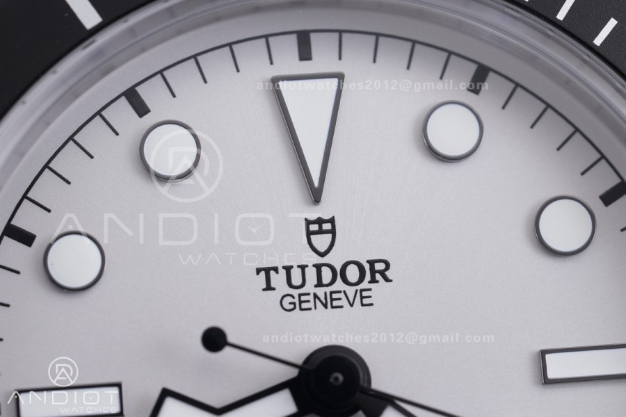 Heritage Black Bay 43mm SS ZF 1:1 Best Edition Silver Dial on SS Bracelet A2824