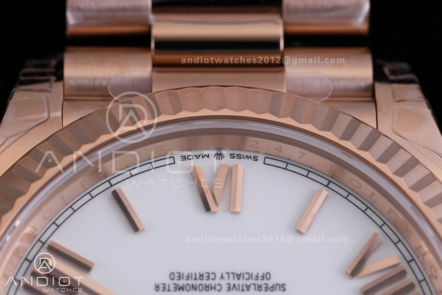 DayDate 40 228235 VSF 1:1 Best Edition White Roman Dial on President Bracelet VS3255