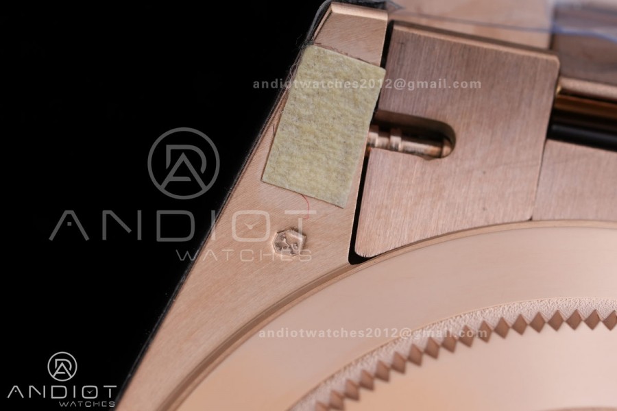 DayDate 40 228235 VSF 1:1 Best Edition RG Roman Dial on President Bracelet VS3255