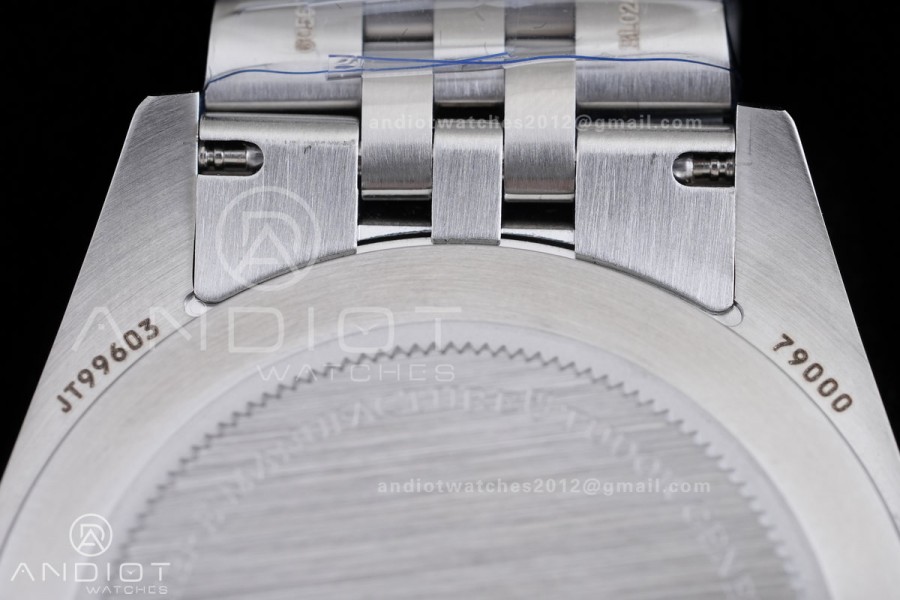 Heritage Black Bay 37mm SS ZF 1:1 Best Edition Tiffany Blue Dial on SS Bracelet A2824