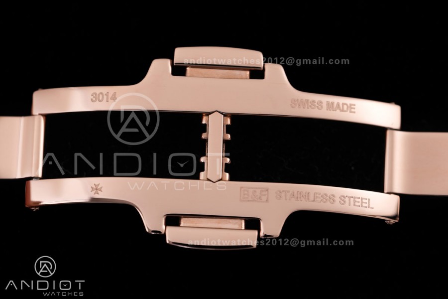 Overseas 4500V RG 8F 1:1 Best Edition Silver Dial on RG Bracelet A5100