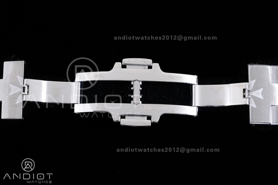 Overseas 4500V SS 8F 1:1 Best Edition Silver Dial on SS Bracelet A5100