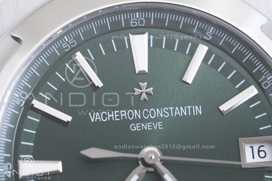 Overseas 4500V SS 8F 1:1 Best Edition Green Dial on SS Bracelet A5100