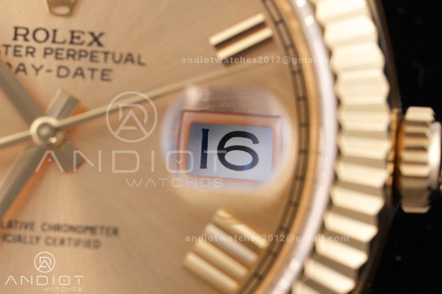 DayDate 40 228238 ARF  V4 1:1 Best Edition YG Roman Dial on President Bracelet VR3255(Gain Weight 210g)